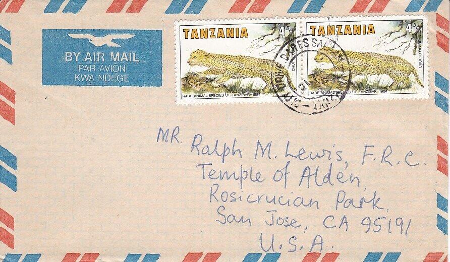 1986 Tanzania #259(2) On Cover City Drive To Us; Animal Topical *d